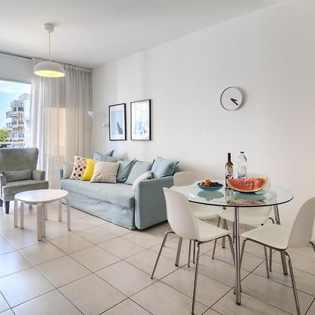 Violet Dusk City Center Flat لارنكا المظهر الخارجي الصورة
