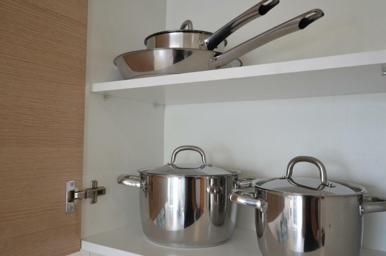 Violet Dusk City Center Flat لارنكا المظهر الخارجي الصورة